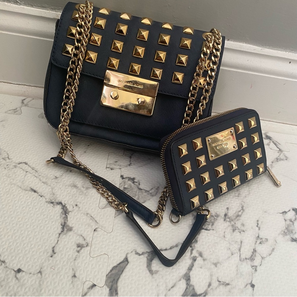 michael kors bag plus wallet